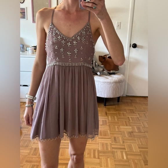 Kimchi Blue Mauve Bling Dress - Picture 2 of 8